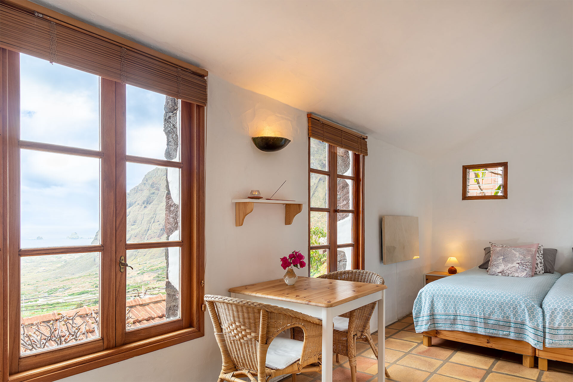 varwwwvhostsaviratodesign.comelsitio elhierro.es .aviratodesign.comwp contentuploads11 2.jpg