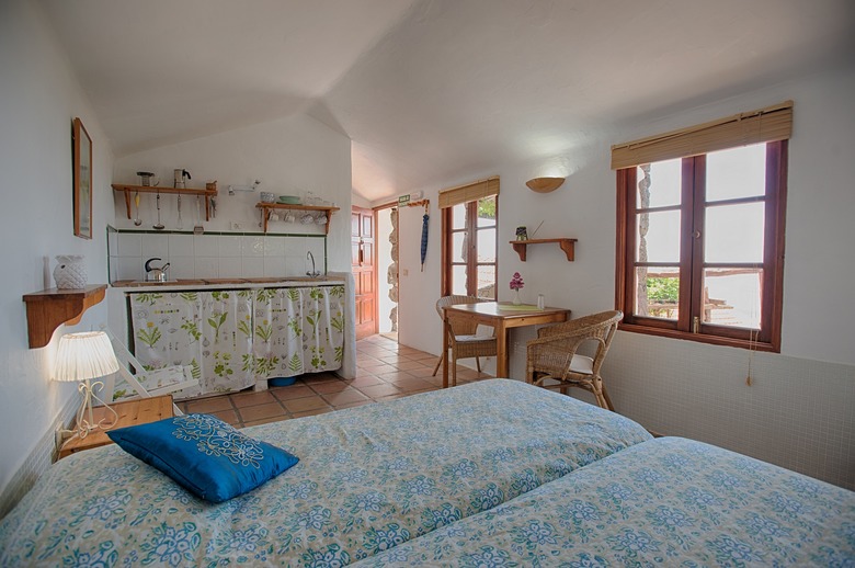 varwwwvhostsaviratodesign.comelsitio elhierro.es .aviratodesign.comwp contentuploads14 2.jpg